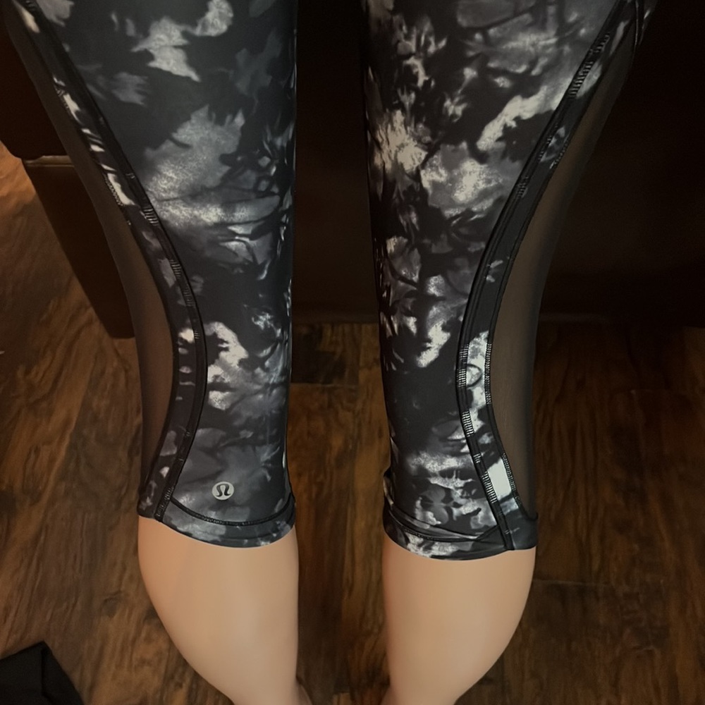 Lululemon Athleta 🤩 - Picture 2 of 4